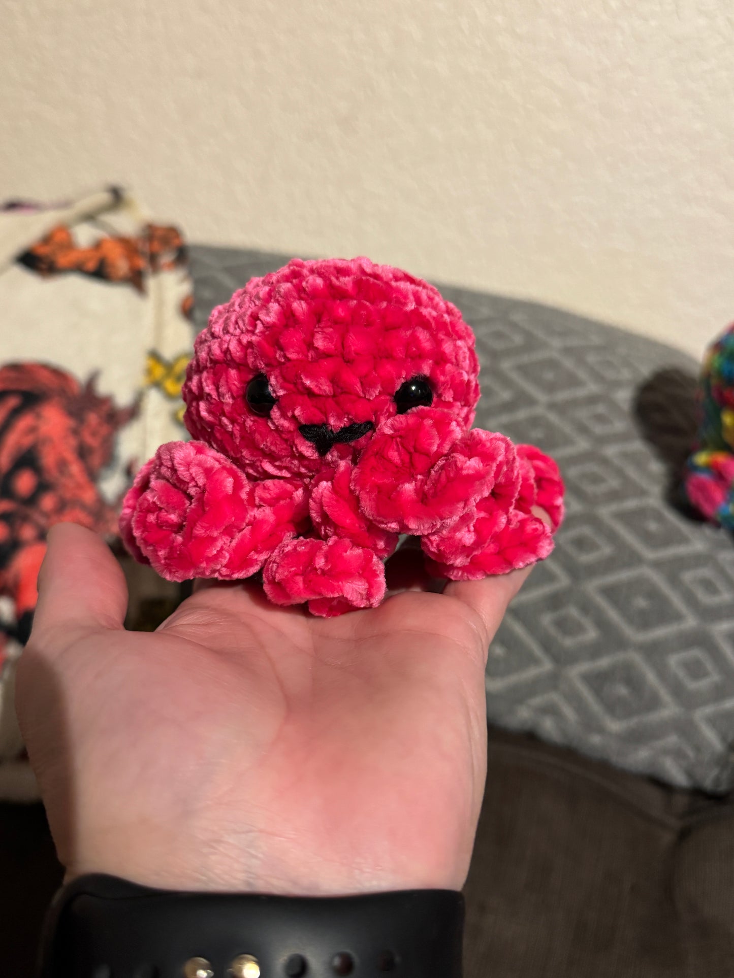 Plush Octopus (Medium)