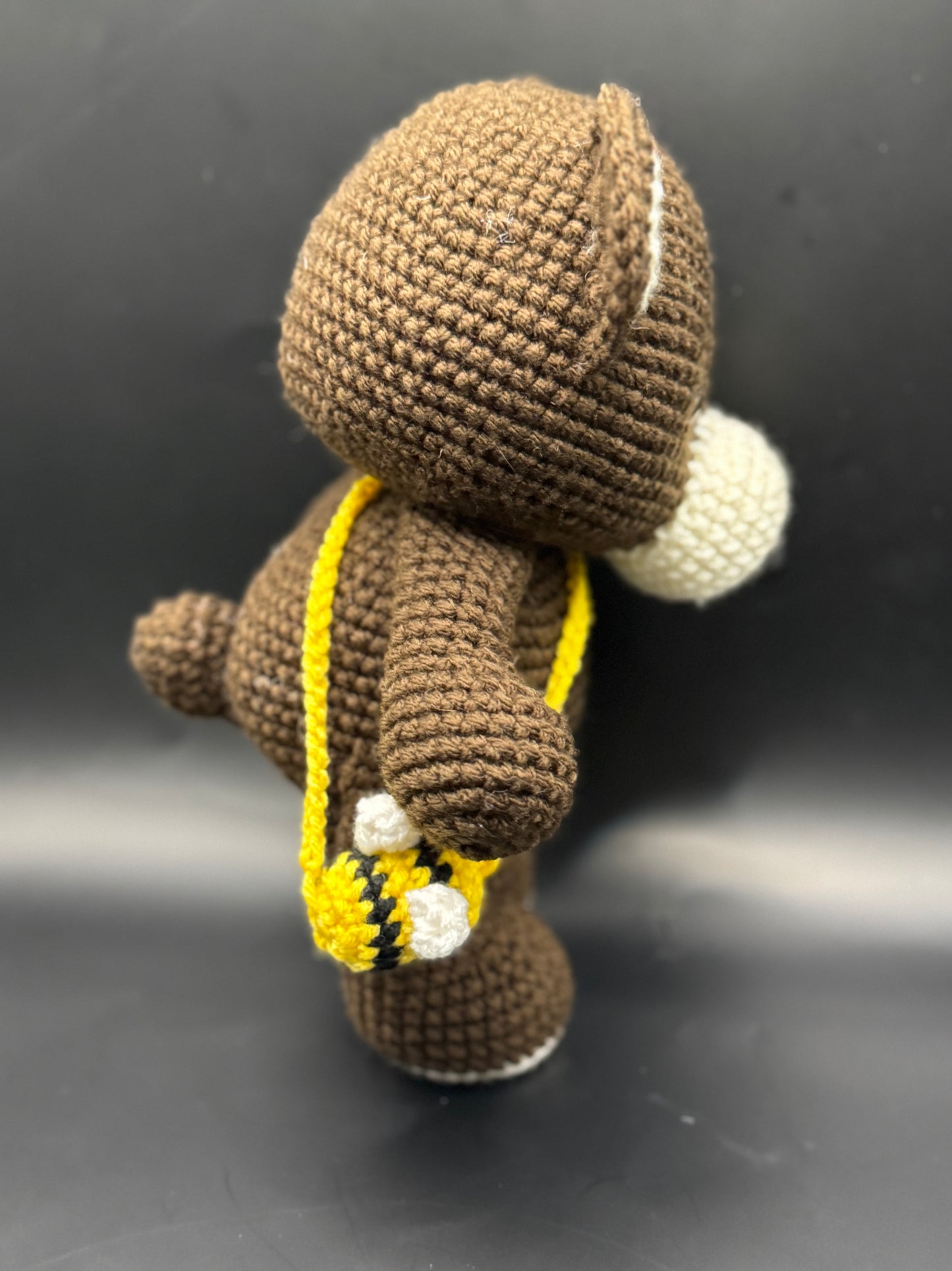 Bear with bee purse
